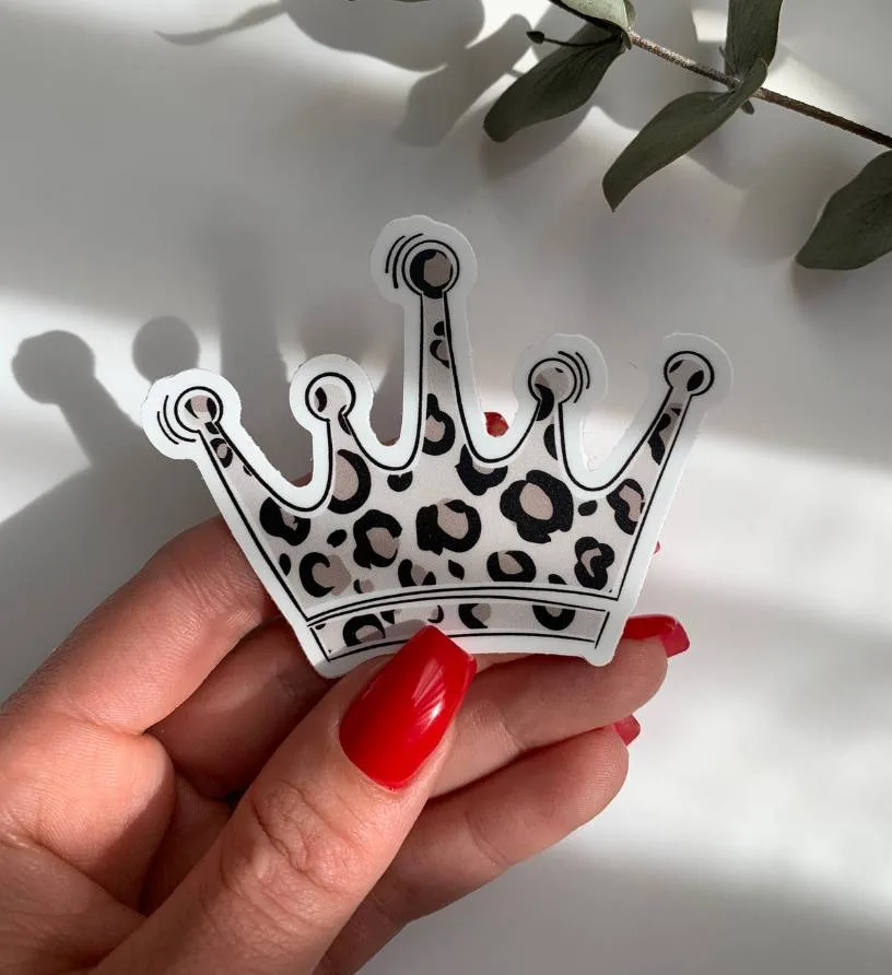 מדבקה מנומרת | מלכה